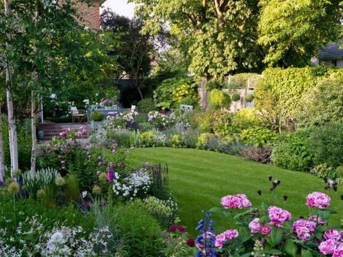 25 Small Country Garden Design Ideas To Consider | SharonSable