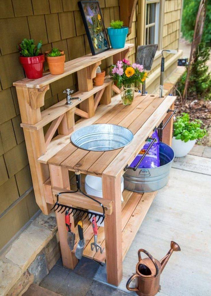 A Garden Work Table Custom Raised Gardens Potting Bench