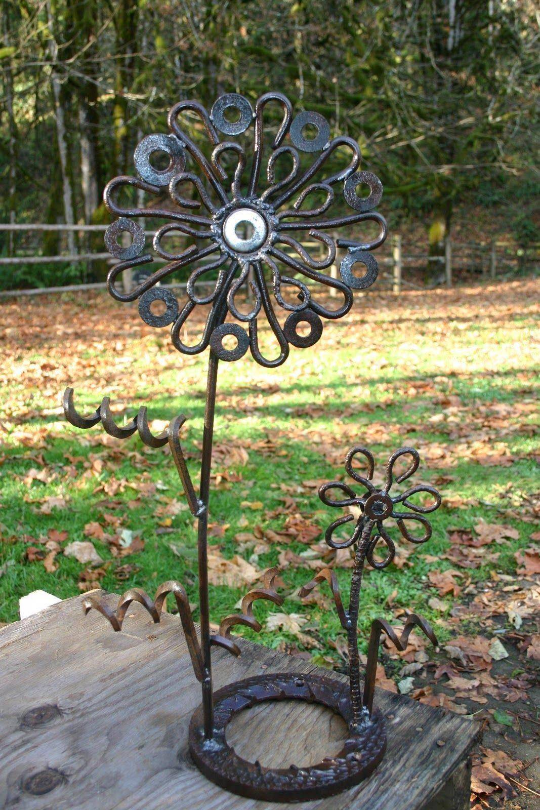 23 Simple Metal Garden Art Ideas Worth to Check | SharonSable