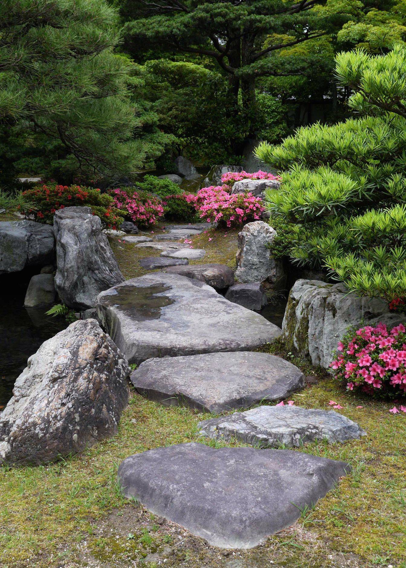 Pretty Japanese Garden