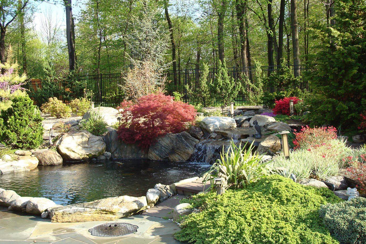 21 Japanese-themed Garden Ideas To Consider | SharonSable