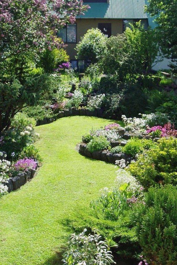 Stunning Small Cottage Garden Ideas