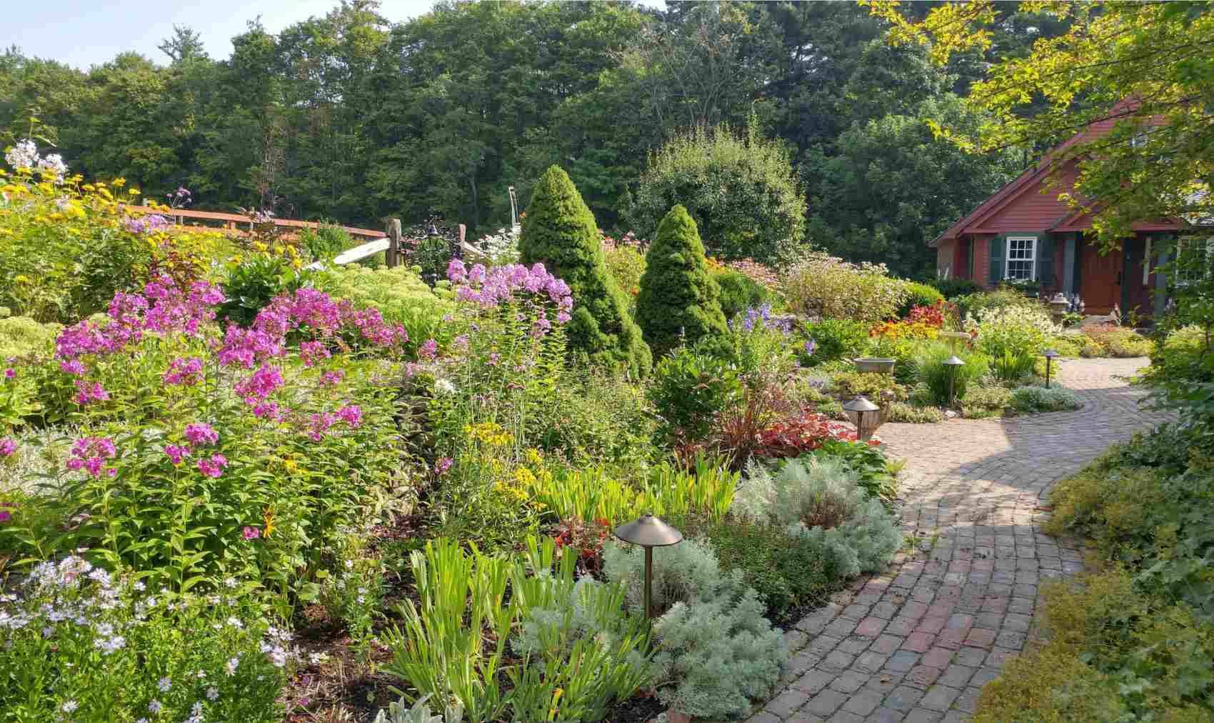 Beautiful Diy English Garden Designs