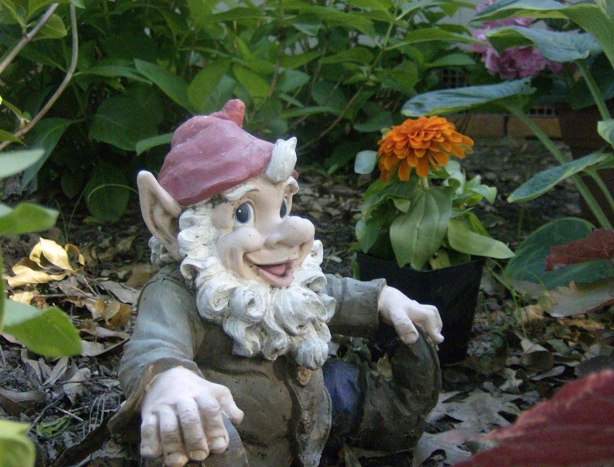 21 Unique Garden Gnomes Ideas Worth to Check | SharonSable