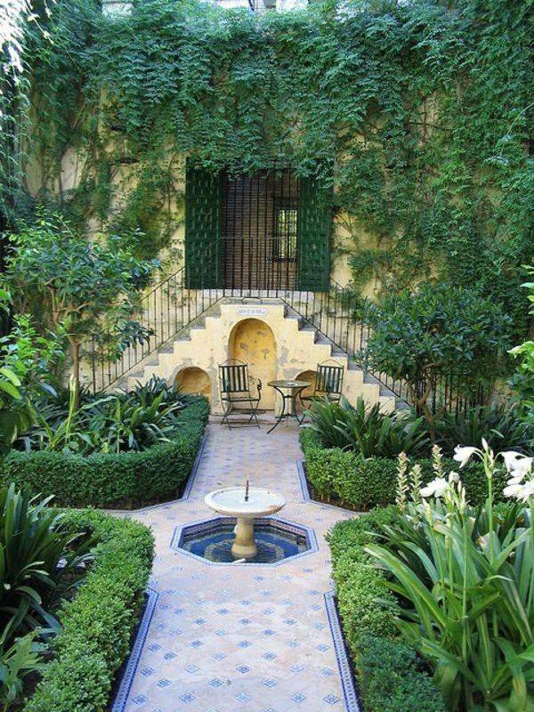 21 Small Spanish Style Courtyard Garden Ideas To Consider | SharonSable