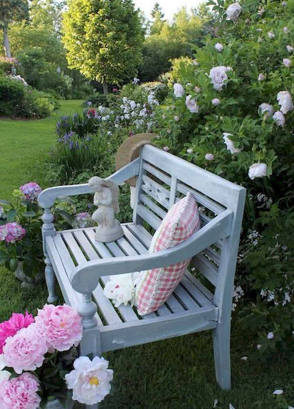 Amazing Vintage Patio Ideas Cottage Garden Design