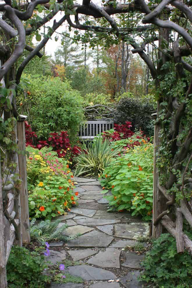 23 Aesthetic Garden Ideas Worth to Check | SharonSable