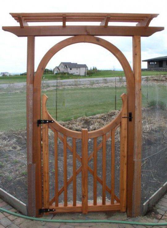 19 Wood Garden Arch With Gate Ideas Worth To Check | SharonSable