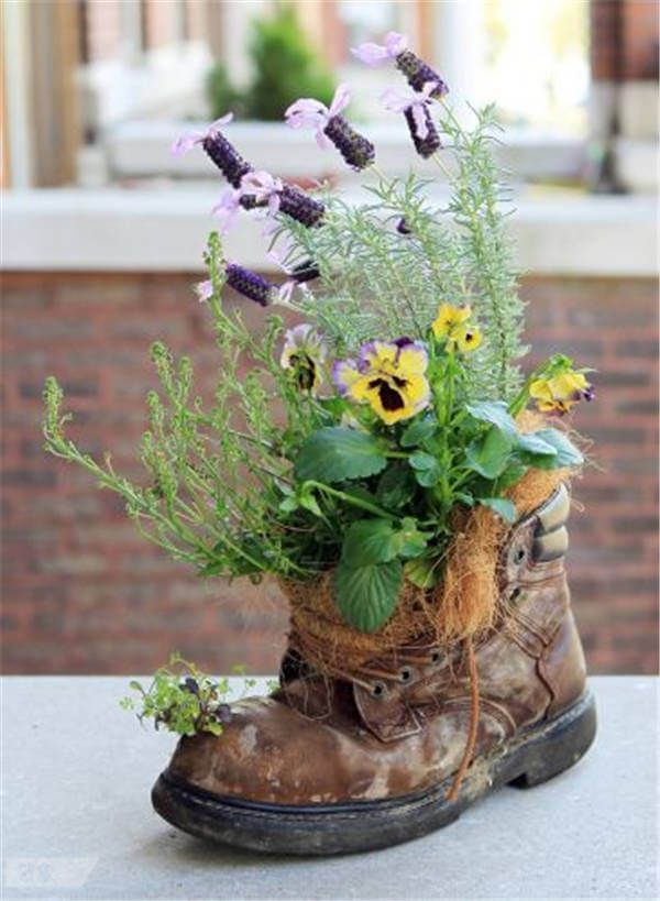 17 Creative Garden Essentials Garden Decor Ideas To Consider | SharonSable