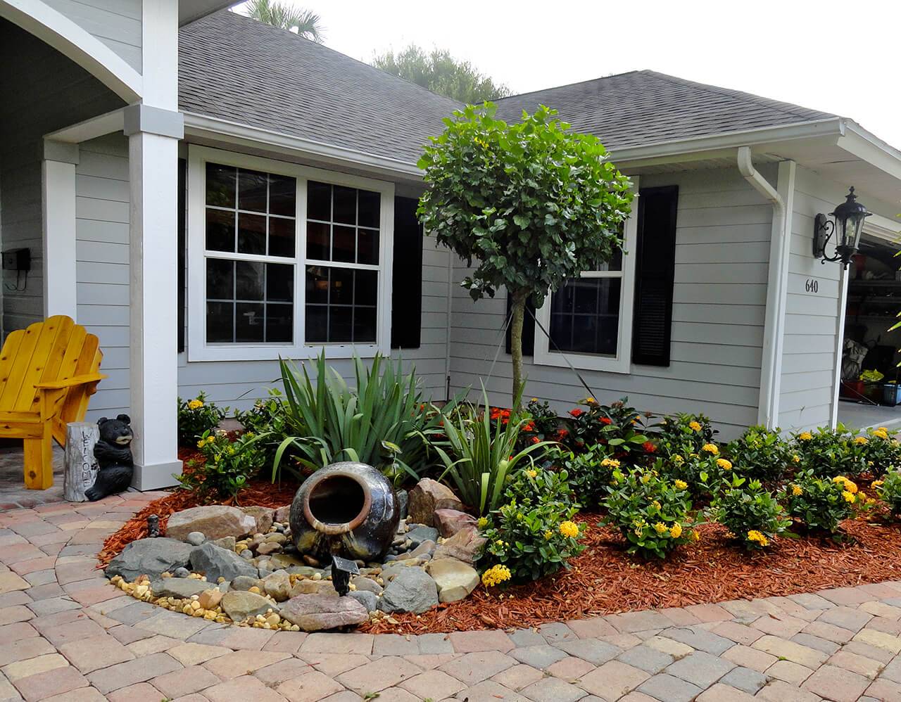 Small Yard Patio Front House Landscaping Ideas