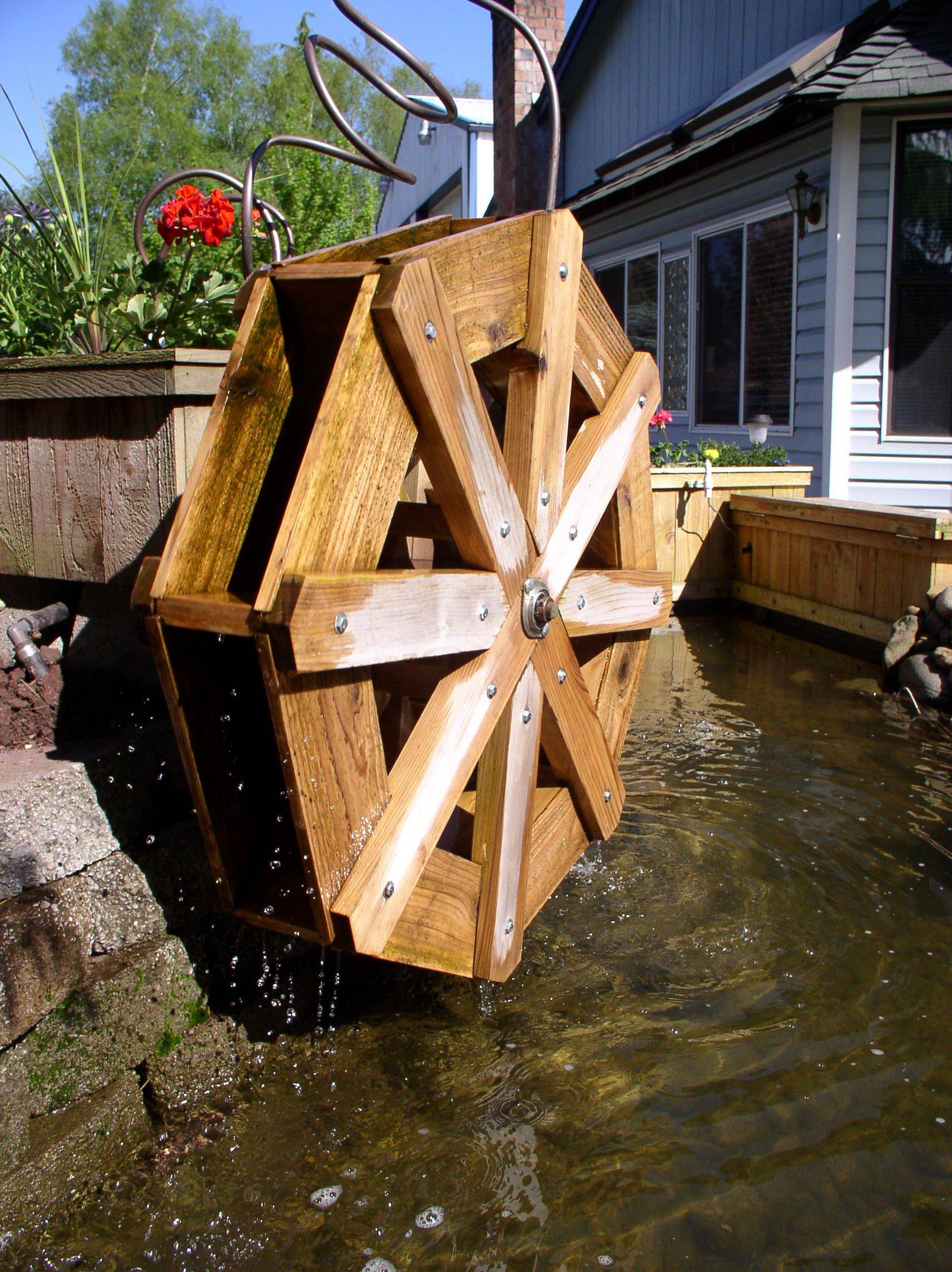 16 Small Garden Water Wheel Ideas For This Year | SharonSable