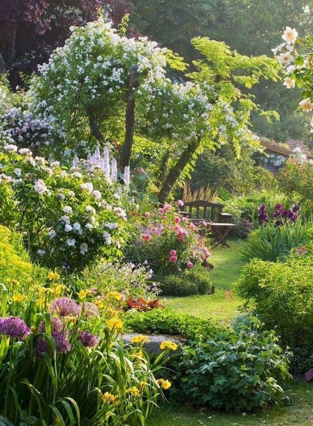 Awesome Pretty Cottage Garden Border Ideas