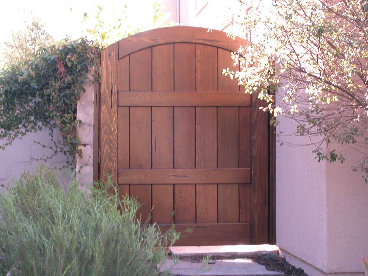 26 Custom Wood Garden Gates Ideas You Should Check | SharonSable