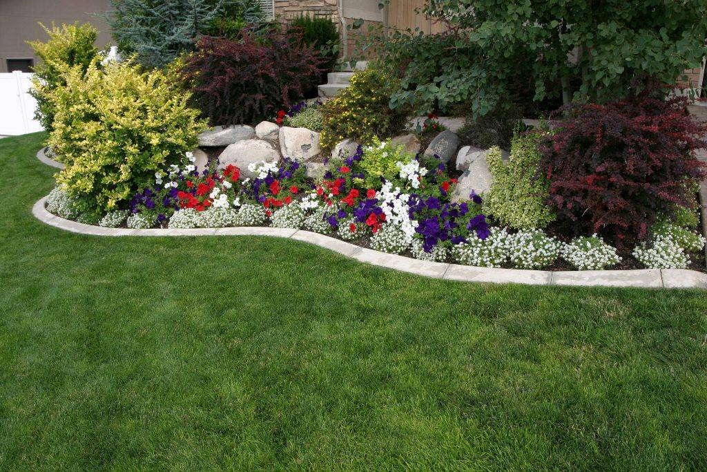 23 Corner Garden Design Ideas To Try This Year SharonSable