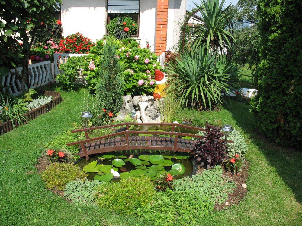 Beautiful Garden Designs Ideas