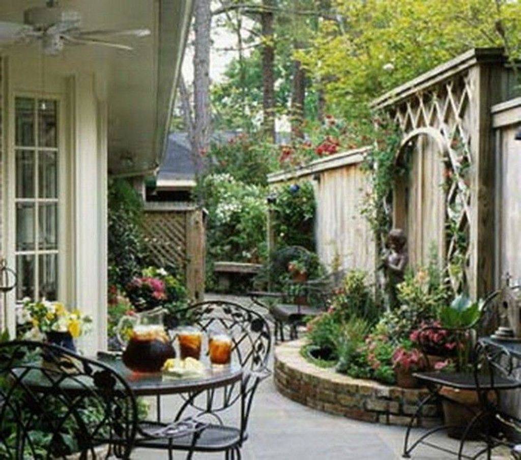 Courtyard Gardens Design