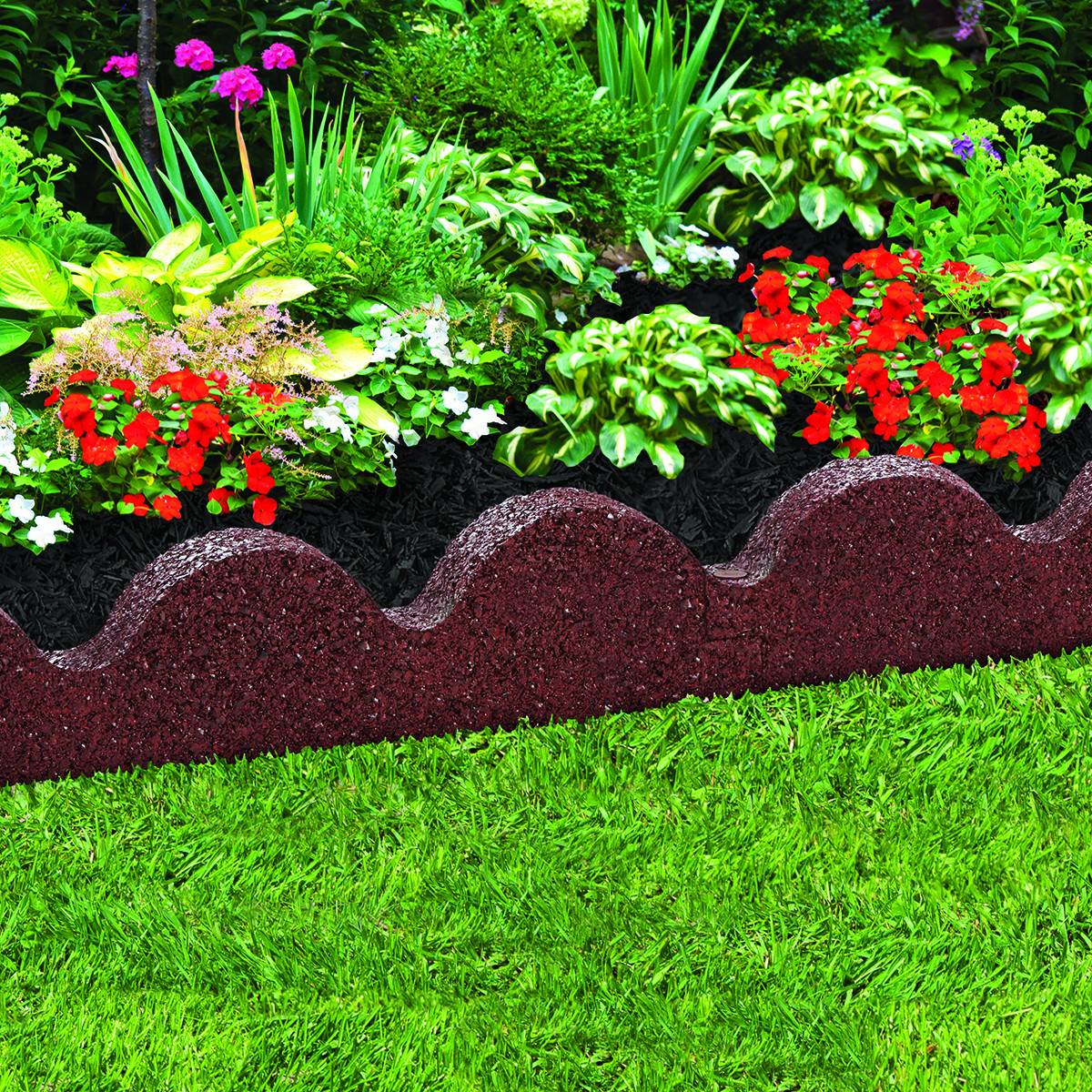 17 Rubber Garden Edging Ideas To Try This Year | SharonSable