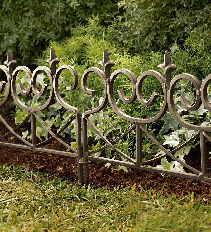 22 Metal Fence Garden Border Ideas You Must Look | SharonSable