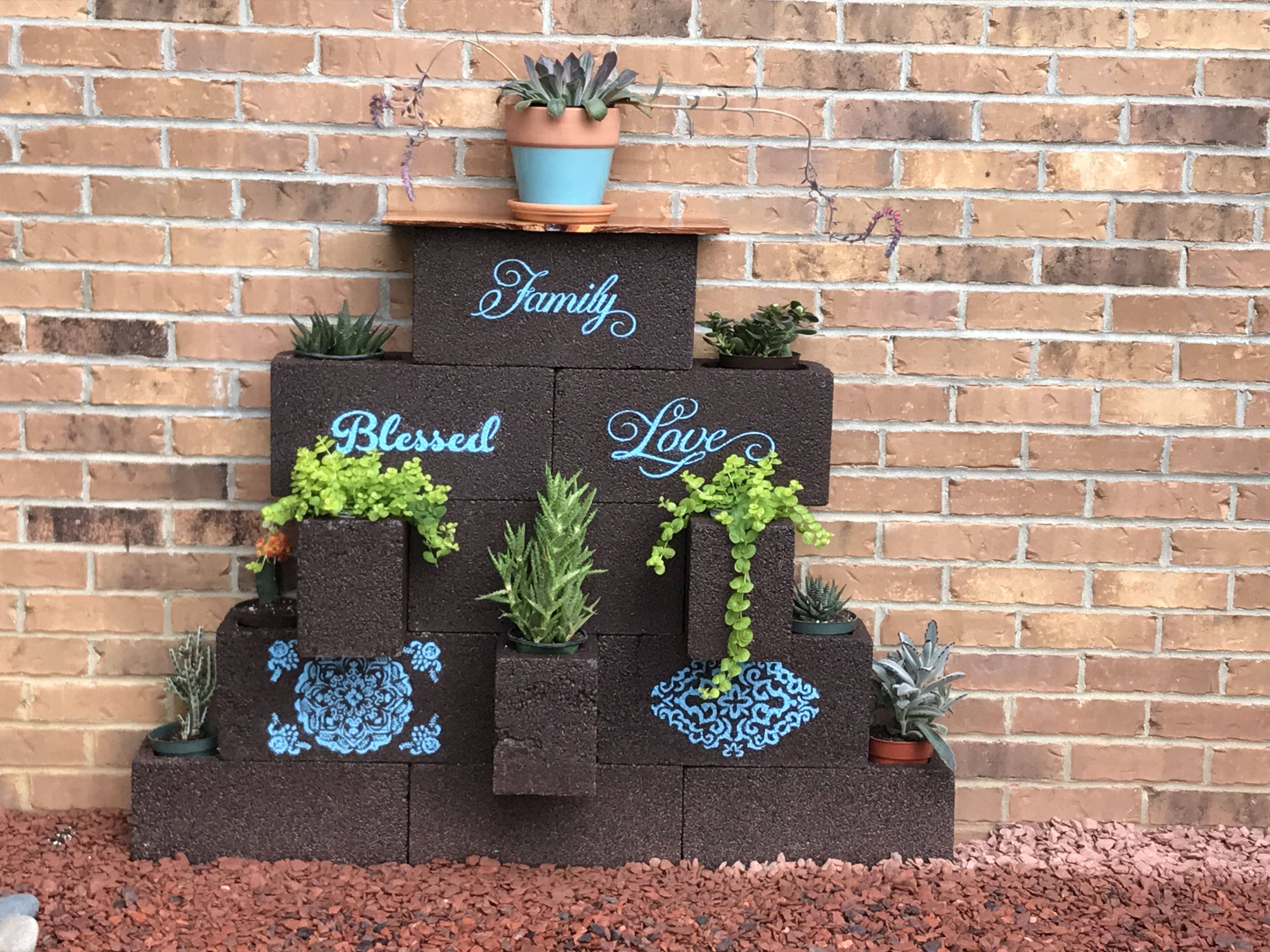 24 Concrete Block Garden Ideas You Cannot Miss Sharonsable 7055