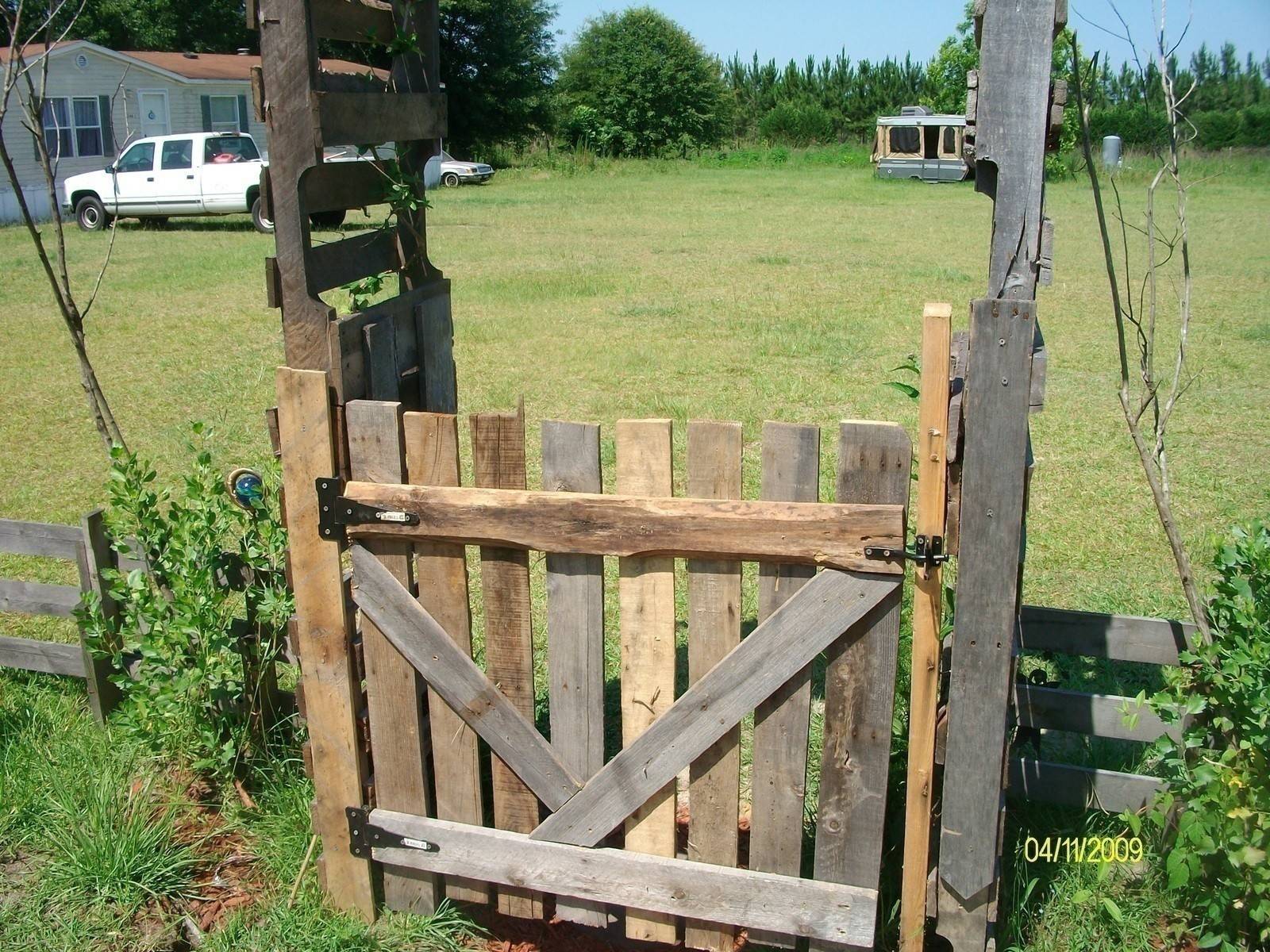 Gorgeous Garden Gates