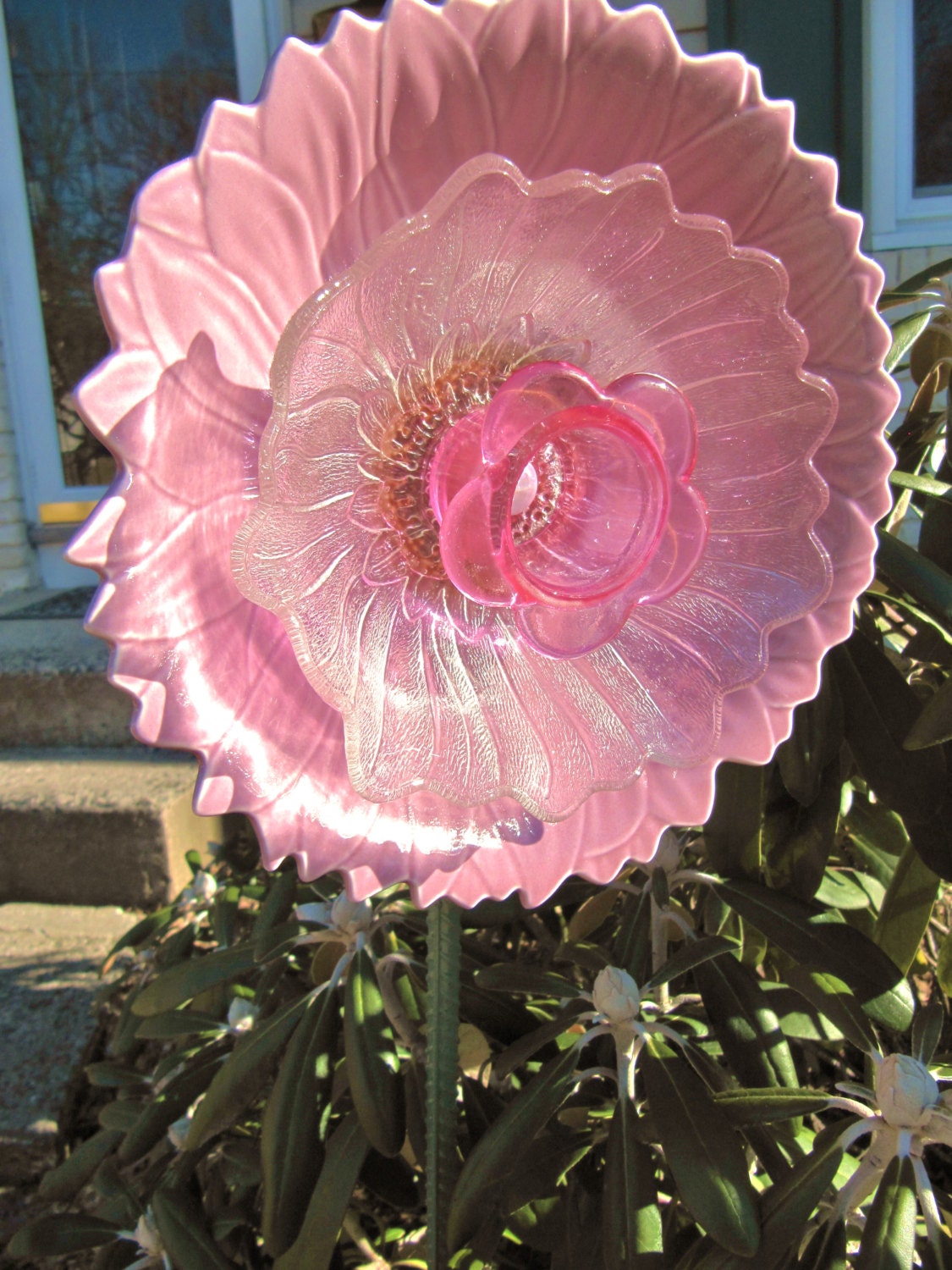 Upcycled Glass Yard Decorations Glass Plate Flowers