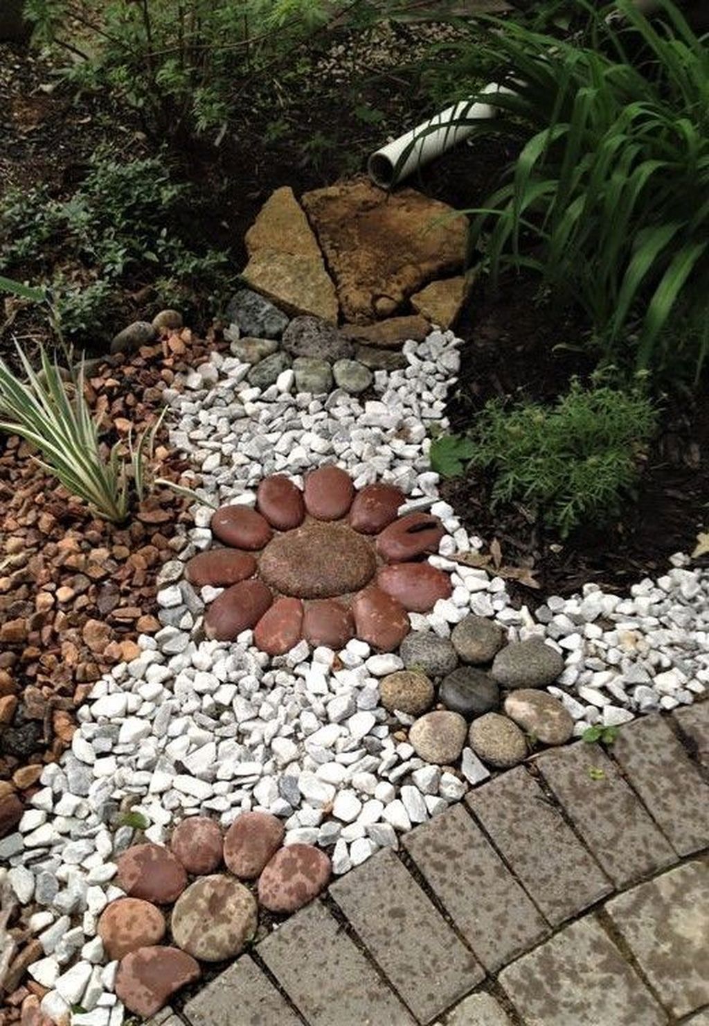 Cool Pebble Design Ideas