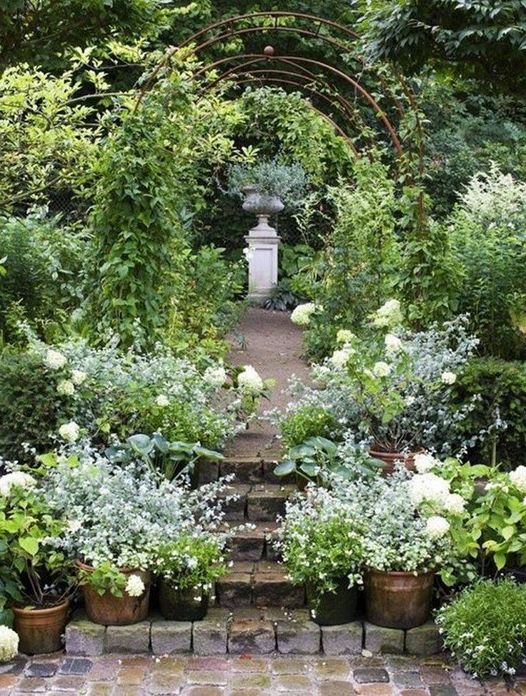 19 White Garden Design Ideas You Should Check | SharonSable