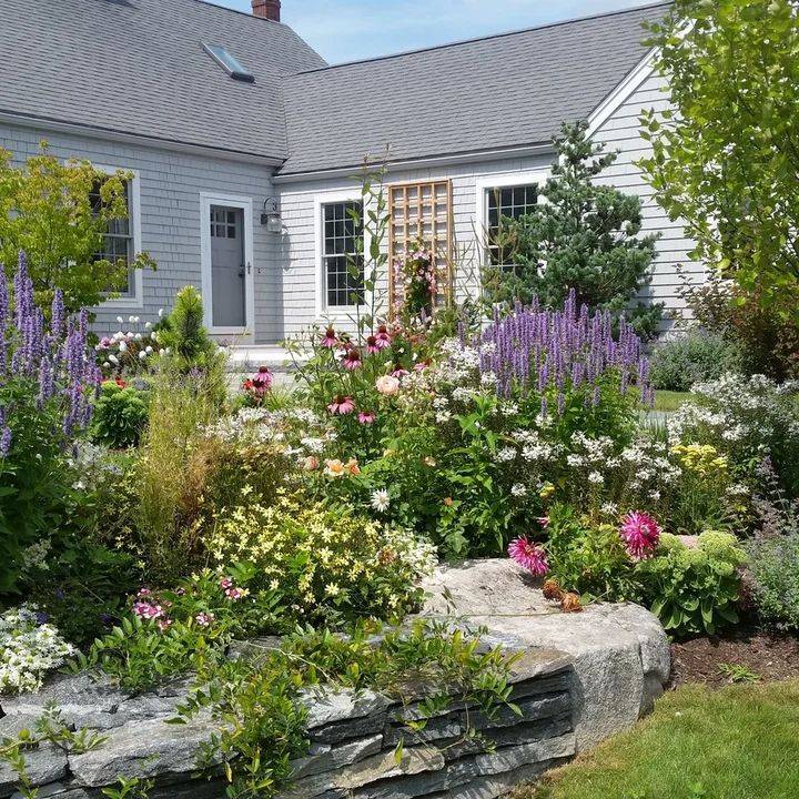 26 New England Garden Design Ideas Worth to Check | SharonSable