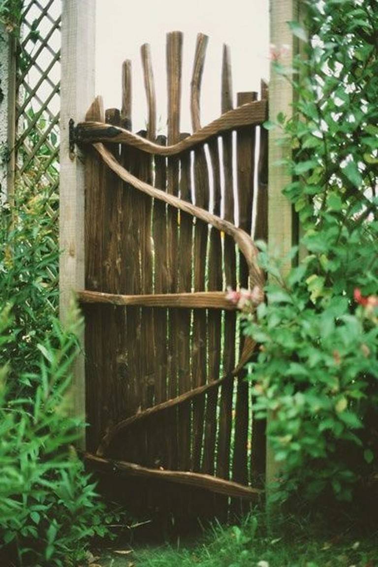 25 Garden Gate Art Ideas You Cannot Miss | SharonSable