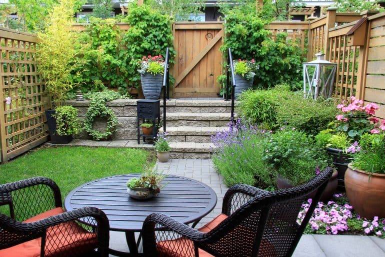 20 BackYard Garden Oasis Ideas You Should Check | SharonSable