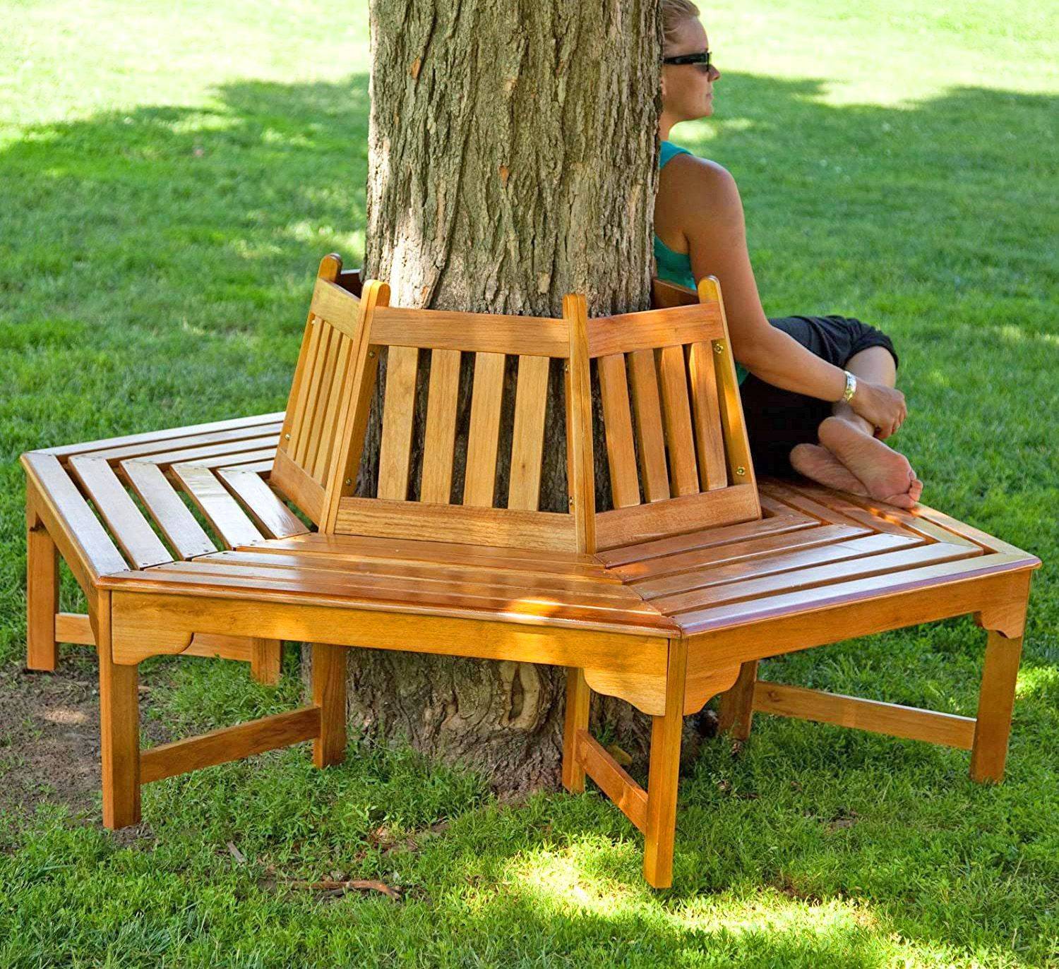 These Wraparound Tree Benches