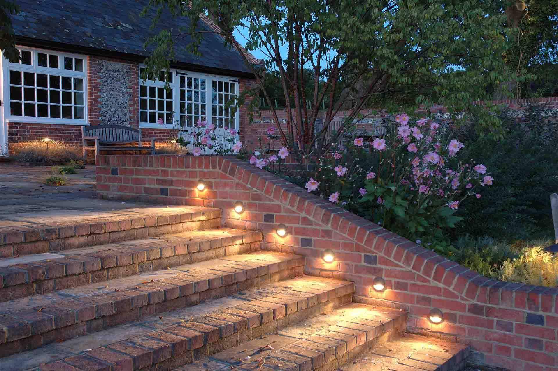 Garden Lighting Ideas Home Design Ideas Courtyard Gardens Design